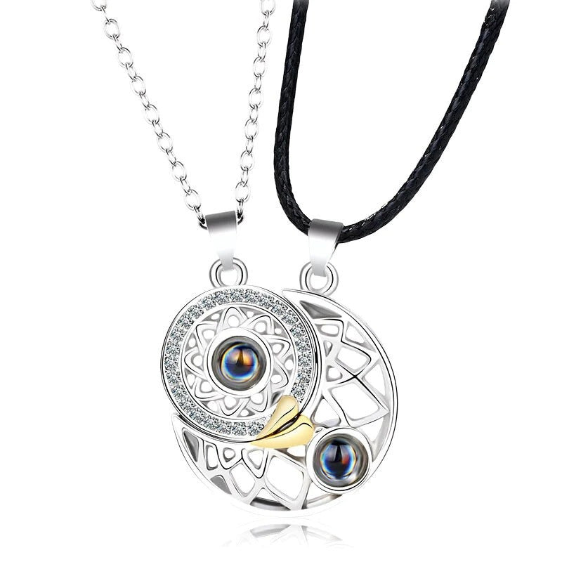 Love sun and moon couple projection necklace men and women pair pendant magnet ins niche design collarbone necklace
