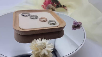 Luxury Sparkling Zirconia Crossover Ring Women's Fashion Simple Circle Ring